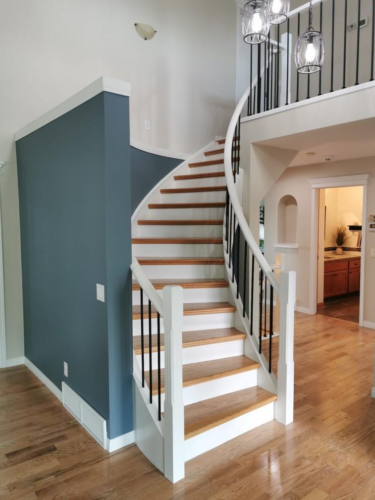 Background image of spray finish railing runners and risers